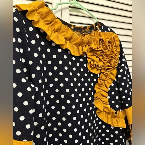Modest Ruffles & Mudpies Ruffle Polka Dot Top Size M/L - Picture 3 of 7